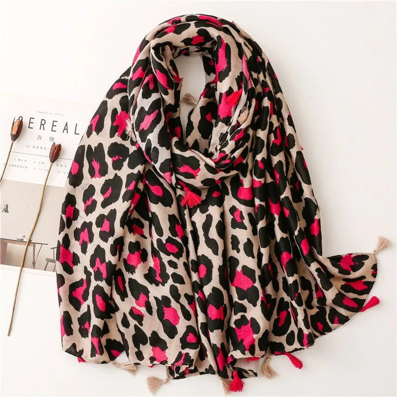 Autumn And Winter Snake skin luxury rose-spotted ladies wild leopard scarf female long scarf shawl thin brown fashionable scarf